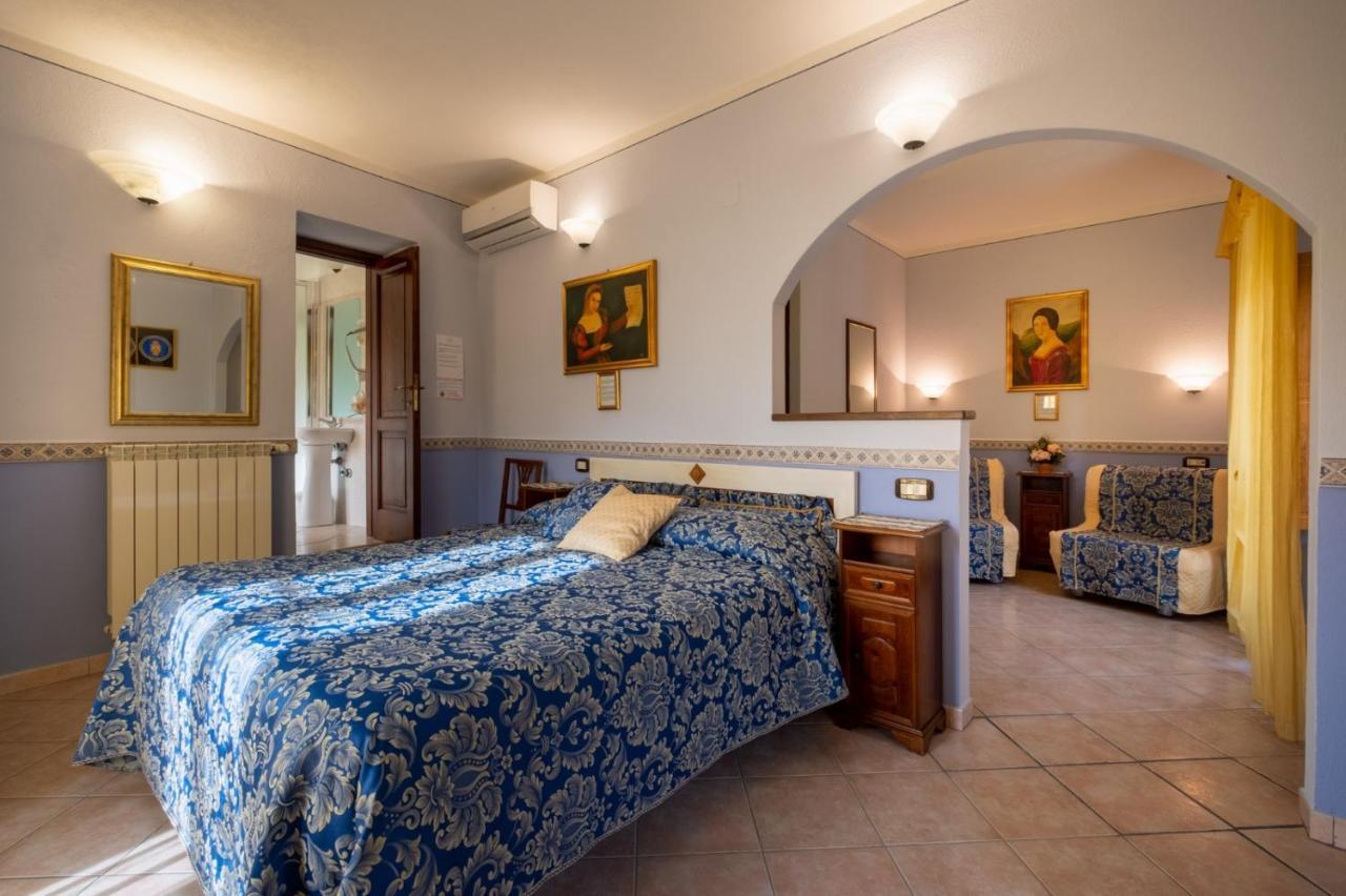 B&B Locanda Il Tufo Rosa ปีติญาโน ภายนอก รูปภาพ