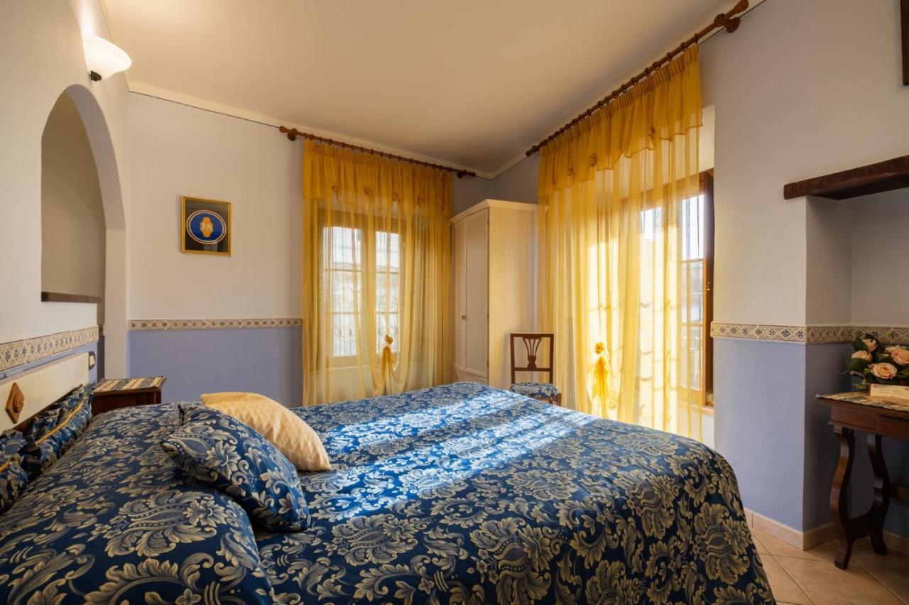 B&B Locanda Il Tufo Rosa ปีติญาโน ภายนอก รูปภาพ
