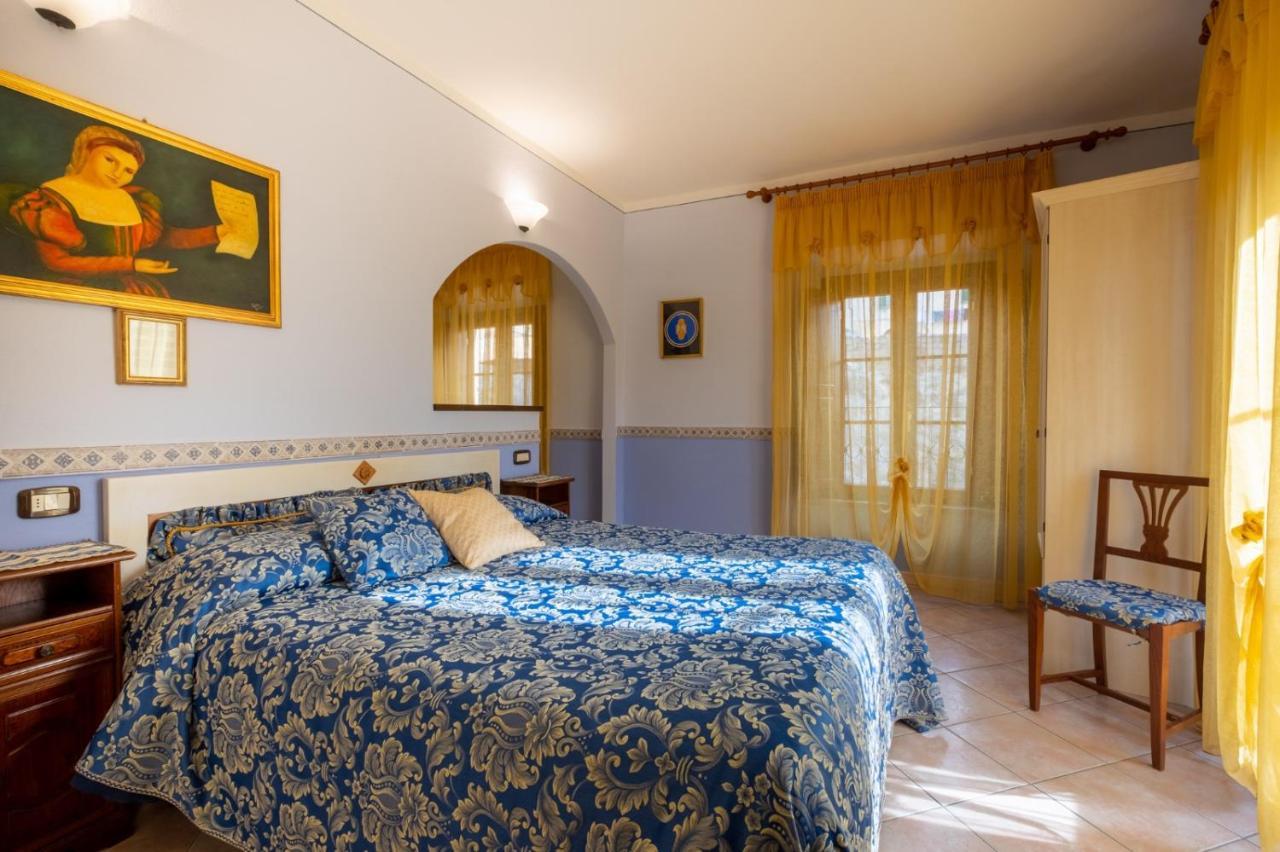 B&B Locanda Il Tufo Rosa ปีติญาโน ภายนอก รูปภาพ