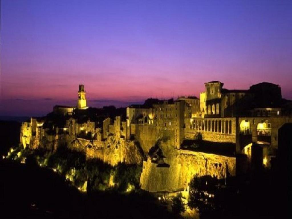 B&B Locanda Il Tufo Rosa ปีติญาโน ภายนอก รูปภาพ