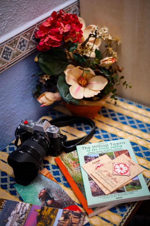 B&B Locanda Il Tufo Rosa ปีติญาโน ภายนอก รูปภาพ